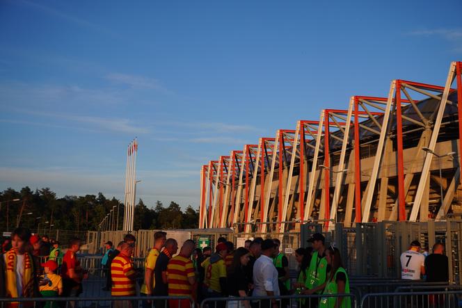 Jagiellonia-Poniewież. Liga Mistrzów i Eska Summer City na Stadionie Miejskim w Białymstoku