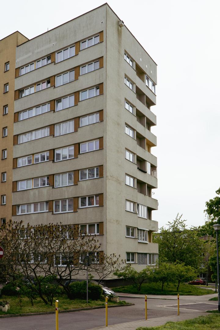 "Leningradczyki" z Osiedla Przyjaźń - zobacz zdjęcia bloków, które do Szczecina przypłynęły na statkach