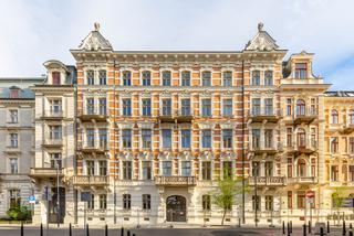 Zobacz luksusy w warszawskiej kamienicy. Tu apartamenty kosztują po 17 milionów! [GALERIA]