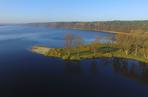 Widok cypla nad jeziorem Lidzbarskim z lotu ptaka. To miejsce jest niesamowite!