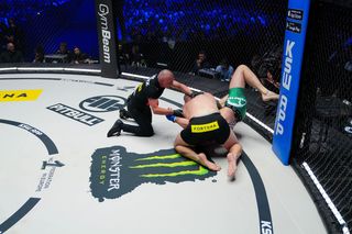 KSW 107: Wrzosek vs De Fries