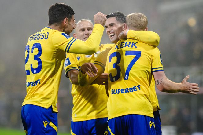 Arka Gdynia - Lech Poznań: Zdjęcia kibiców z meczu 15. kolejki PKO BP Ekstraklasy