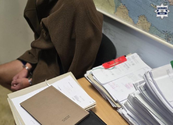 Ciało emerytki w tapczanie. Zatrzymali małżeństwo Sonię i Marka T