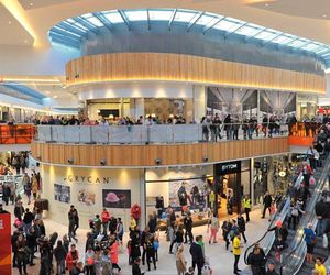 Aleja Bielany świętuje 10 lat. Zobacz, jak zmieniało się centrum!