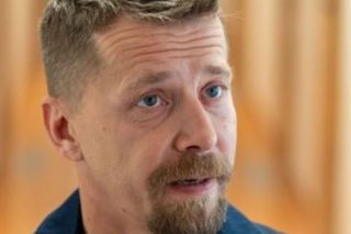 Na sygnale, odcinek 785: Janek rzuca się na ratunek Basi, której bandyta grozi nożem