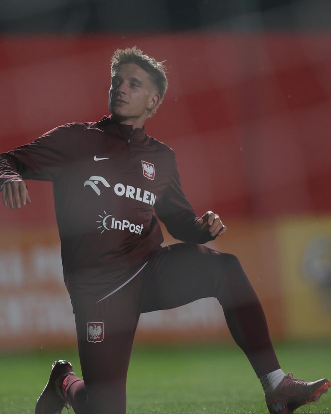 Robert Lewandowski i inni kadrowicze na treningu reprezentacji Polski