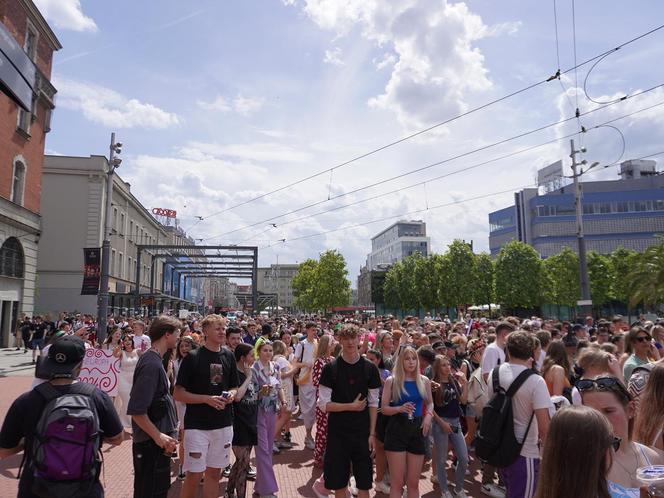 Juwenalia Śląskie 2024. Korowód przeszedł ulicami Katowic. Studenci mają klucze do miasta