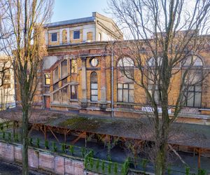 Niezwykła historia spalonego teatru. Teraz znów tętnić będzie kulturą