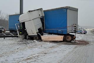 Wypadek na autostradzie A4. Tir złożył się jak scyzoryk! Zablokowany przejazd do Katowic i Gliwic