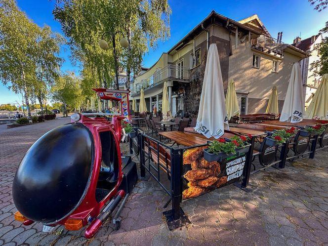Pożar restauracji w Ostródzie. Sandacza jadł tu niedawno Karol Nawrocki