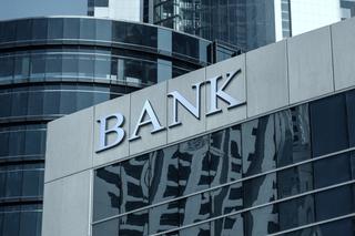 Banki zamykają konta klientów za poglądy?