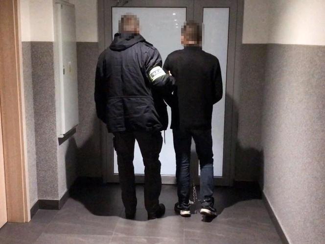 Zamaskowani mężczyźni napadli na stację benzynową pod Toruniem