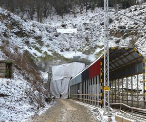 Poszerzają tunel kolejowy Wrocław Jelenia Góra