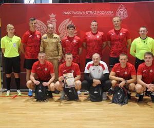 Drużyny eliminacji strefowych Mistrzostw Wielkopolski Strażaków w Piłce Nożnej Halowej