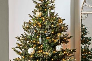 Białe ozdoby na choinkę: Loberon