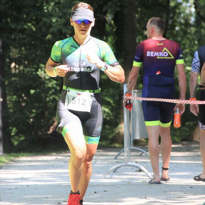  Joanna Markucka wygrywa triatlon w Wolsztynie