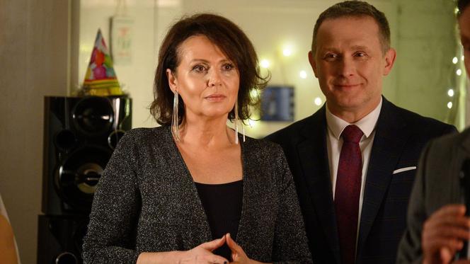 M jak miłość odc. 1439. Marysia (Małgorzata Pieńkowska), Artur Rogowski (Robert Moskwa)