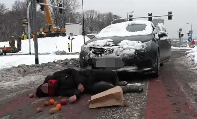 Katowiccy policjanci nakręcili profilaktyczny spot. Internauci nie pozostawili suchej nitki na filmie