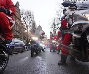 Motomikołaje przejechały po Szczecinie! Cudowna akcja przeznaczona dla dzieci