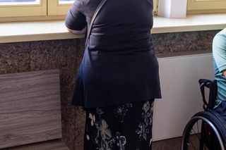 Podeszła do babci, przytuliła i dźgnęła ją nożem. Ruszył proces 19-letniej Antoniny