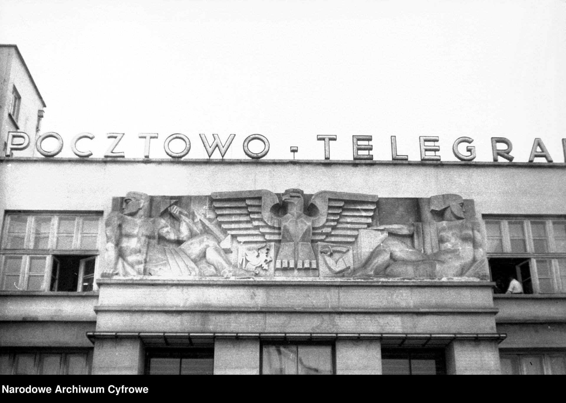 Urząd pocztowo-telegraficzny w Gdyni