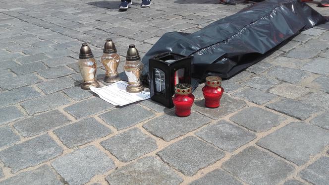 Protest ratowników medycznych we Wrocławiu