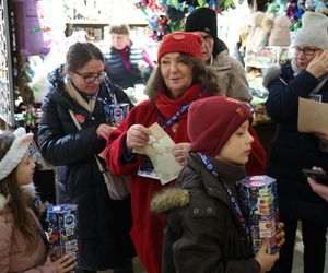 Anna Dymna gra z WOŚP w Krakowie