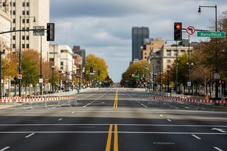 Marsz Niepodległości 2025 w Warszawie. Jakiej trasy i utrudnień się spodziewać?