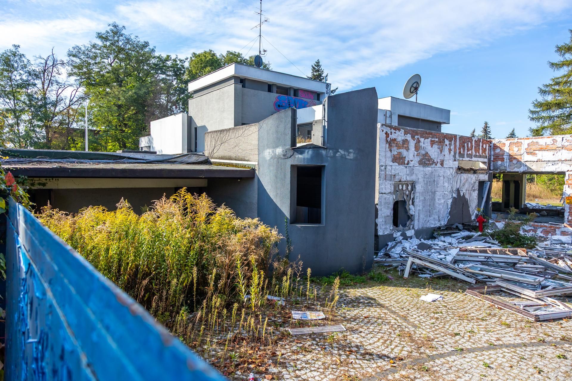 Opuszczona willa przy Ryżowej 72 w Warszawie