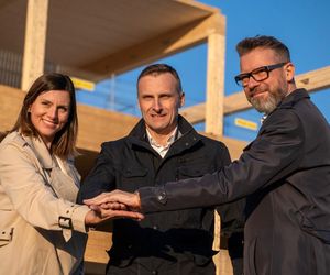 Największy biurowiec z CLT powstaje w Środzie Wielkopolskiej