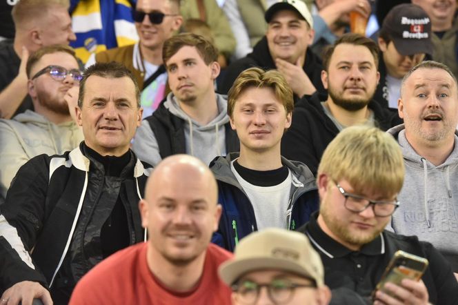 PRES Grupa Deweloperska Toruń - Betard Sparta Wrocław, zdjęcia kibiców i zawodników z Motoareny