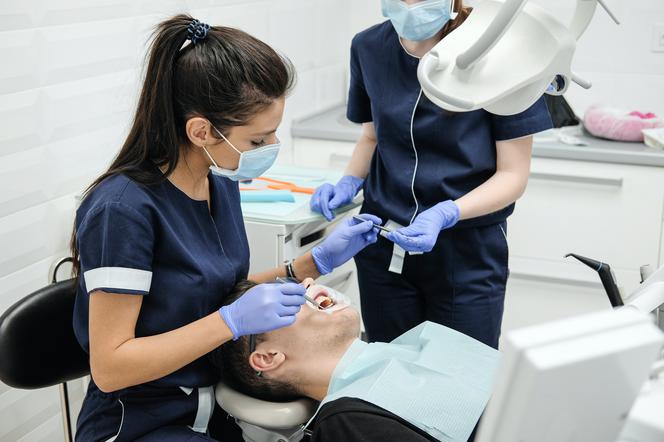 dentysta