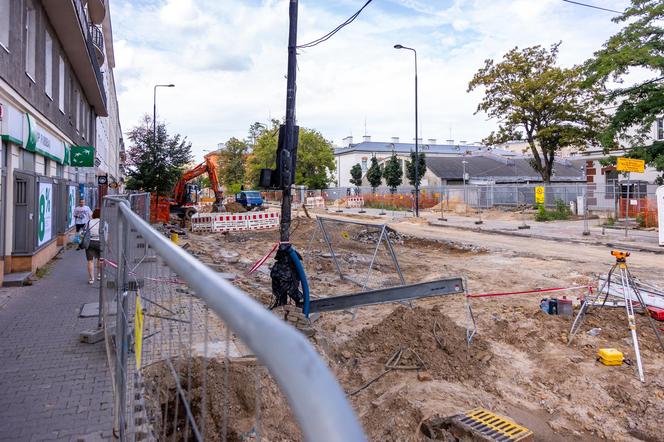 Budowa tramwaju na ul. Rakowieckiej w Warszawie