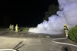 Spłonęło maserati. Nocny pożar w Lipnie koło Leszna