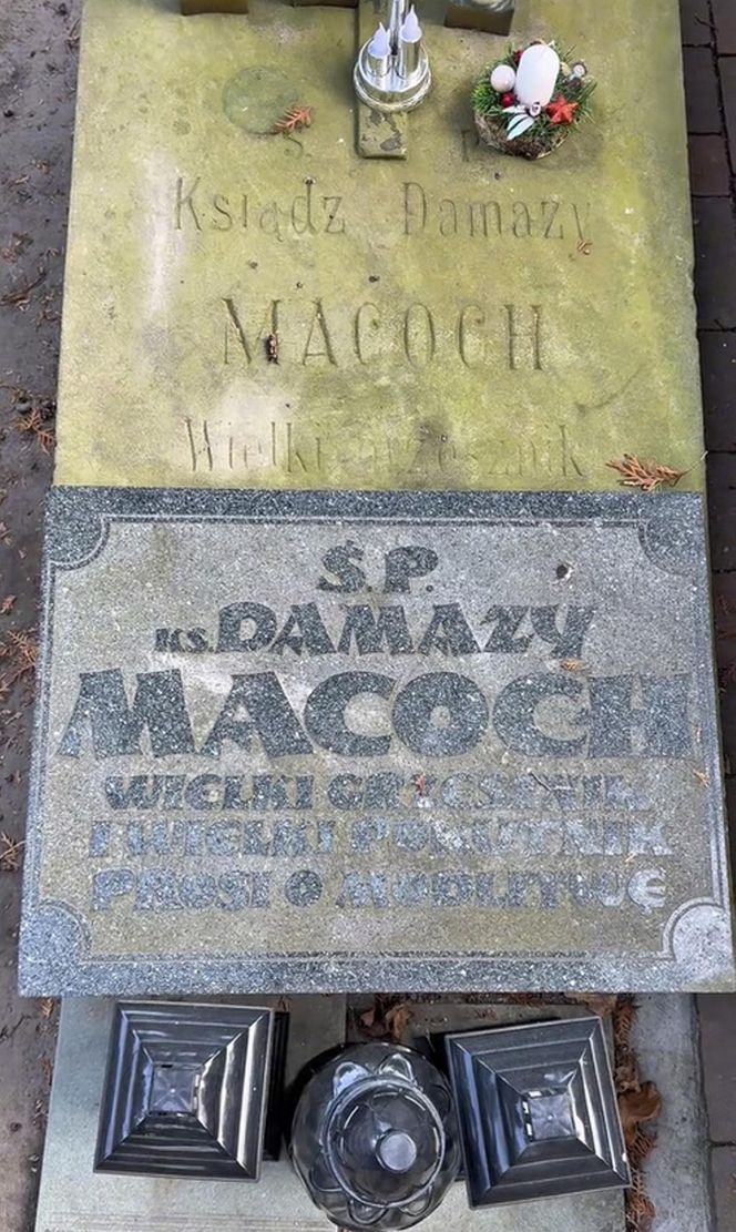 Tak wygląda grób księdza Damazego Macocha. Trafił do więzienia za zabójstwo [ZDJĘCIA].