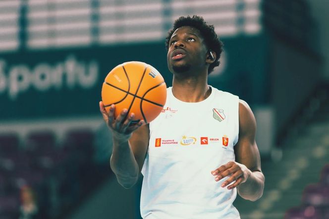 Legia Warszawa przegrała 64:68 z Promitheasem