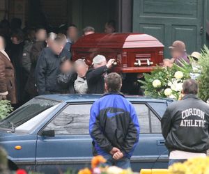 Sprawdziliśmy, gdzie spoczywają najwięksi zbrodniarze. Groby morderców i prawdziwych gangsterów na Mazowszu