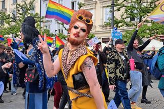 21. Marsz Równości w Krakowie. Tęczowy pochód nie zatrzymała nawet ulewa! Tak bawili się krakowianie [FOTORELACJA]