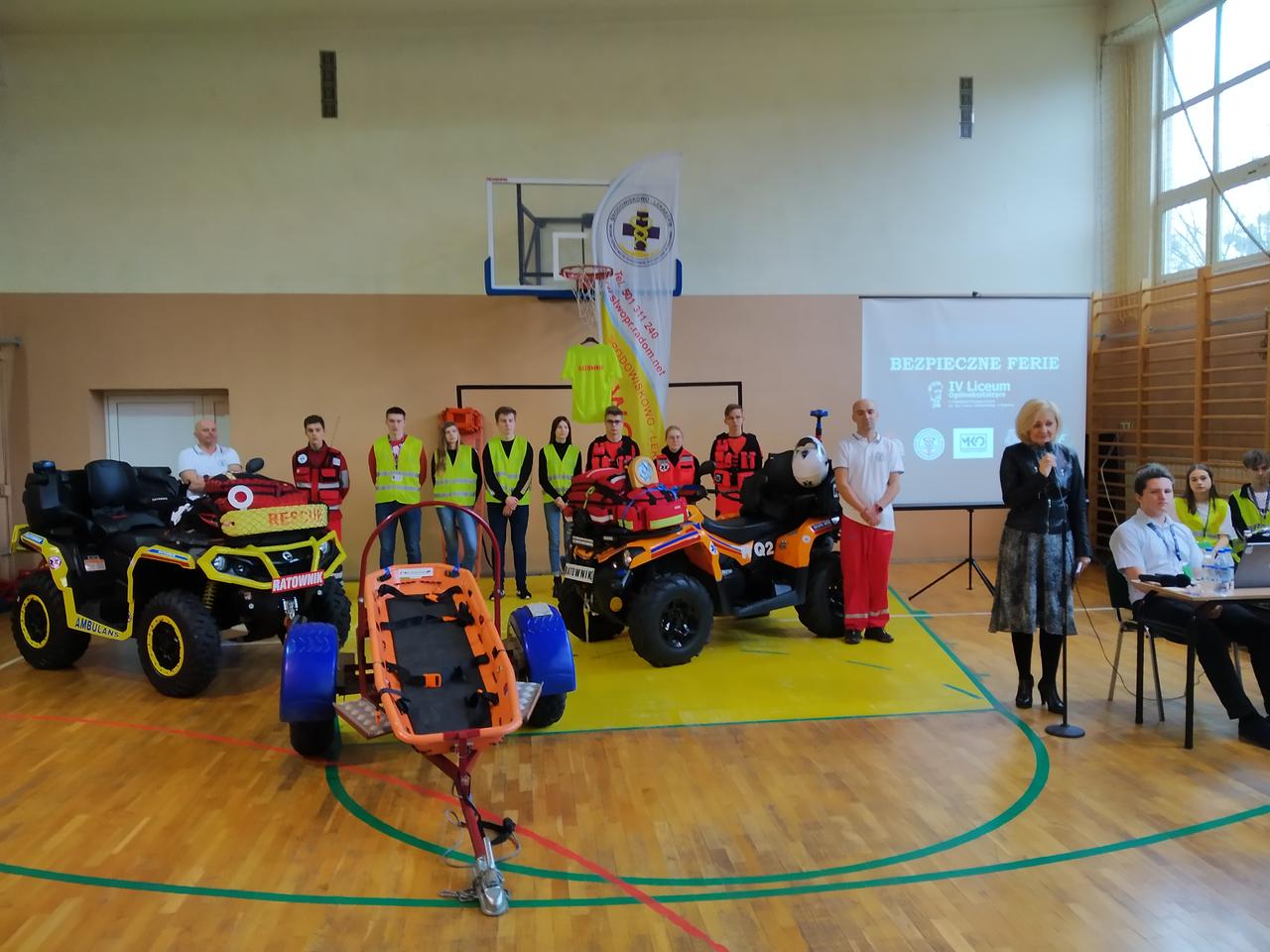 Służby przypominają o bezpieczeństwie podczas ferii 