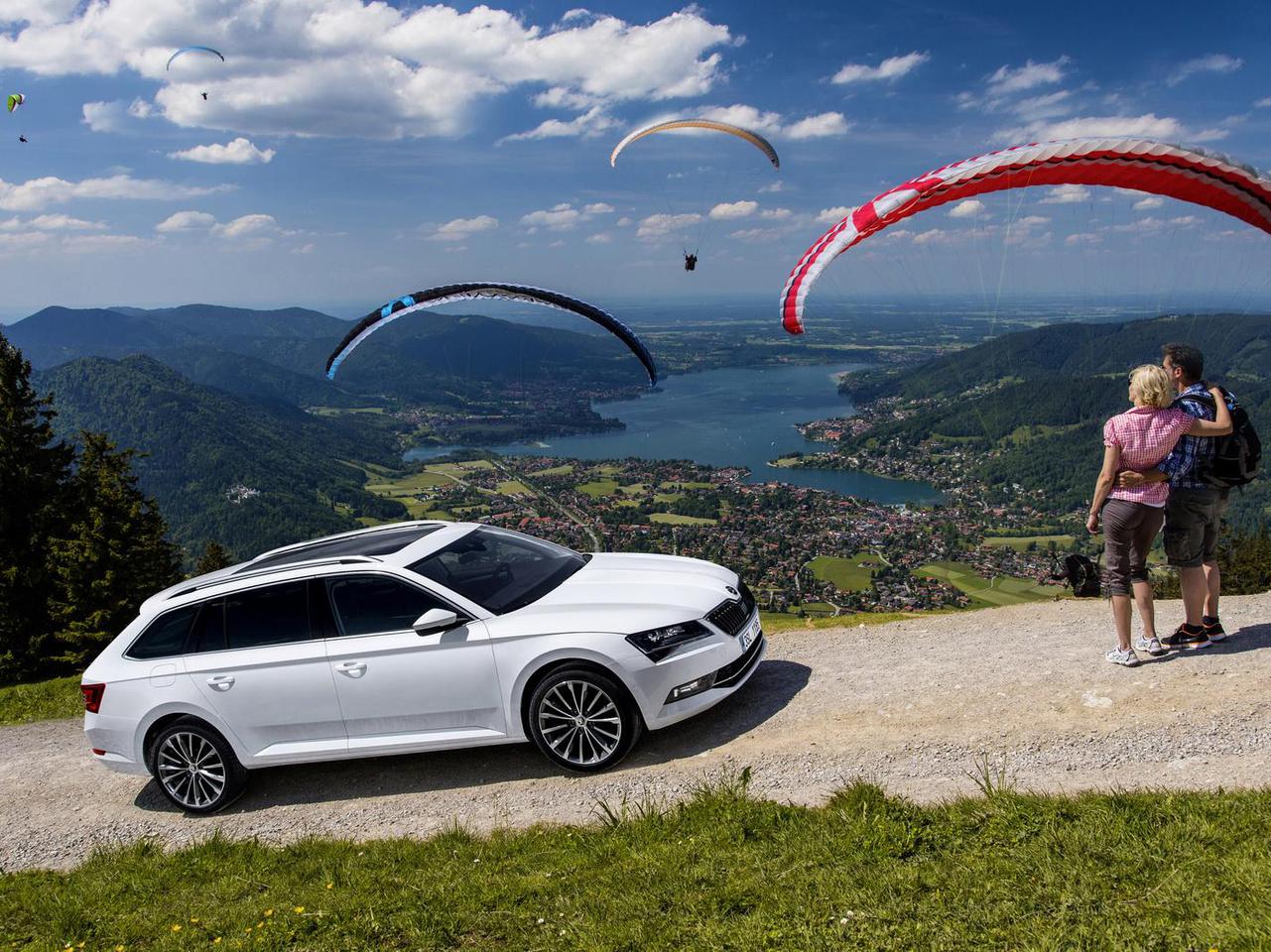 Nowa Skoda Superb Combi