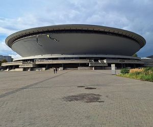 Quiz o legendarnych koncertach w katowickim Spodku. Sprawdź swoją pamięć!