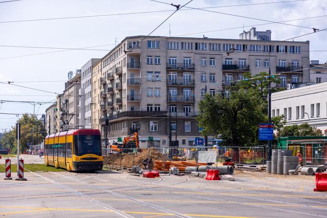 Budowa tramwaju na ul. Rakowieckiej w Warszawie