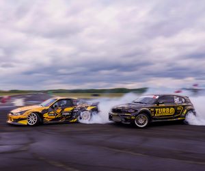 SkillZone Festiwal - motoryzacyjne emocje na lotnisku w Mielcu