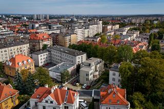  Ojciec modernistycznych Katowic stworzył 50 budynków  w 20 lat. Był zastój budowlany, więc skrzyknął architektów i wziął się do roboty