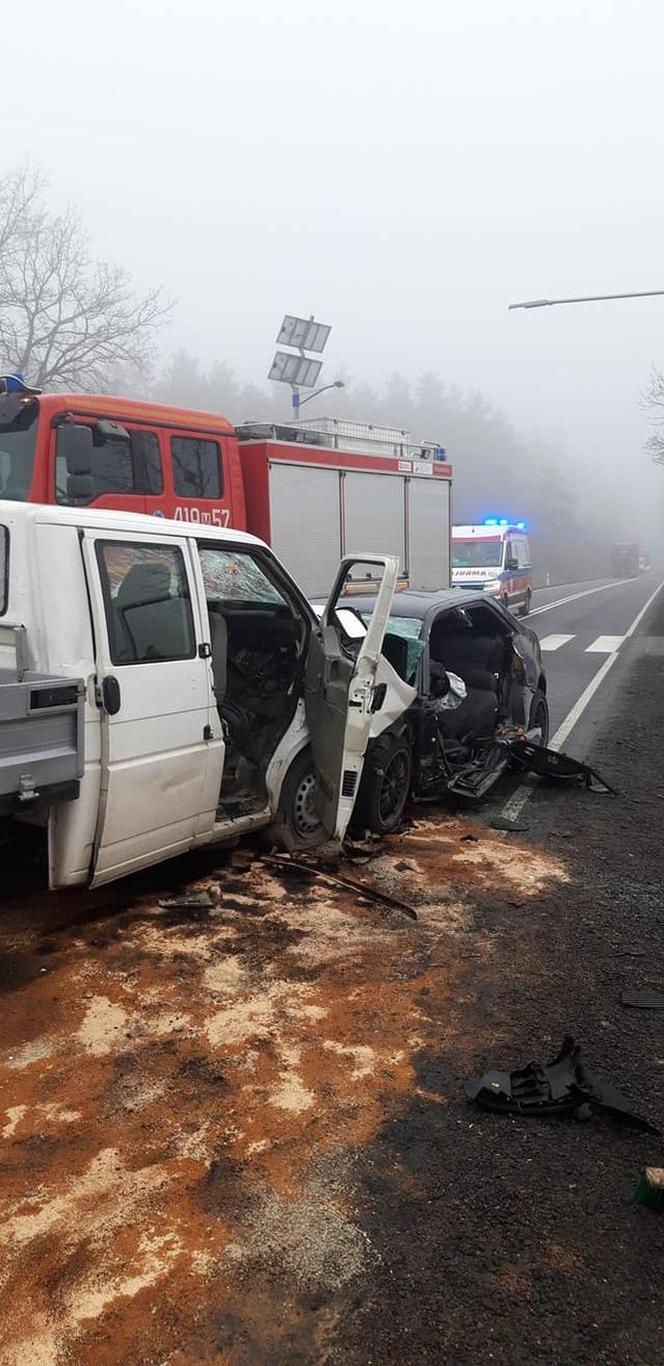 Komendant policji w Płońsku ratował życie 7 osób! Był świadkiem makabrycznego wypadku [ZDJĘCIA]