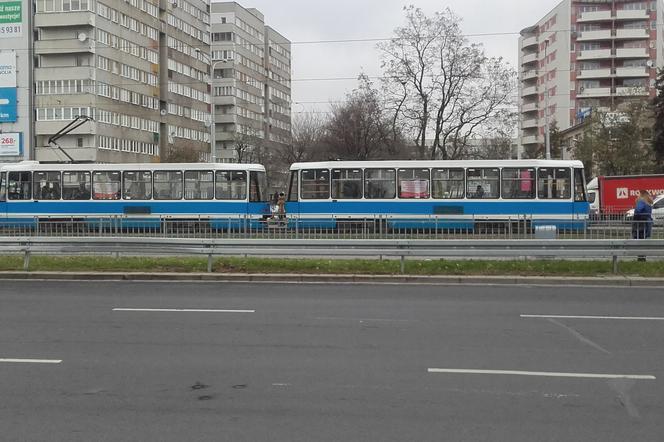 W tych tramwajach i autobusach możesz spotkać kontrolerów biletów