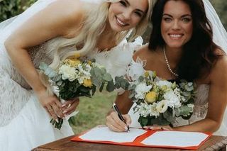 Karolina Brzuszczyńska i Agnieszka Skrzeczkowska ślub