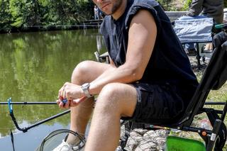 Sebastian Fabijański łowi ryby, ale ich nie je