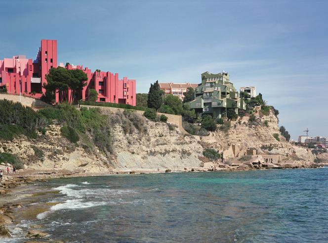 Ikony postmodernizmu: Muralla Roja projektu Ricardo Bofilla