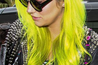 Kesha, zielone włosy